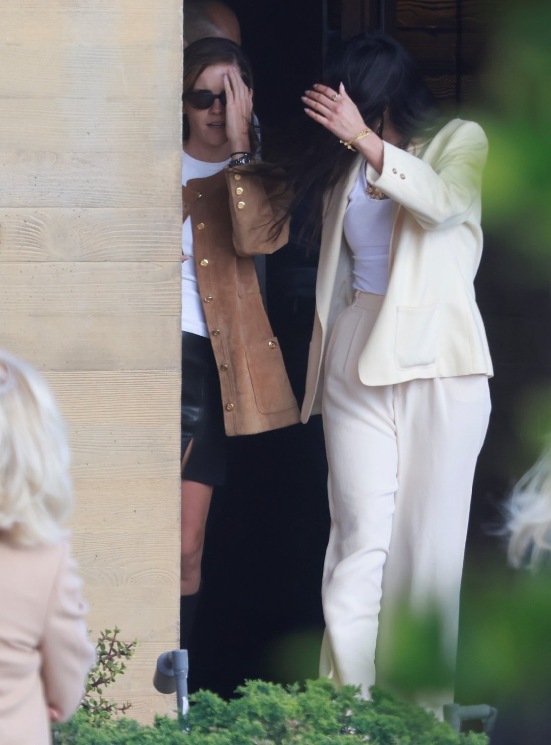 sAJ9I7VK Emma Watson 2 28.jpg